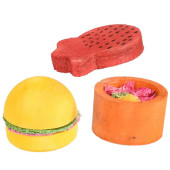 Kомплект играчки за гризачи и малки животни  Flamingo SAT BERNIE WOOD + LOOFAH 3 бр. изработена от борова дървесина и луфа, идеална за дъчене